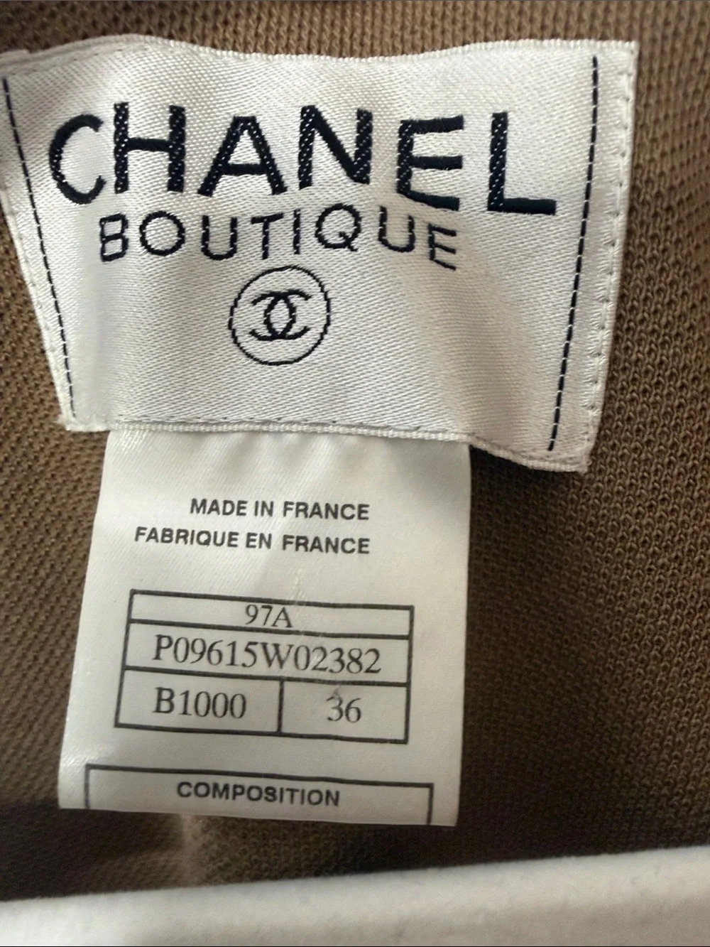 CHANEL Boutique Camel Brown Fur Sleeveless Vest